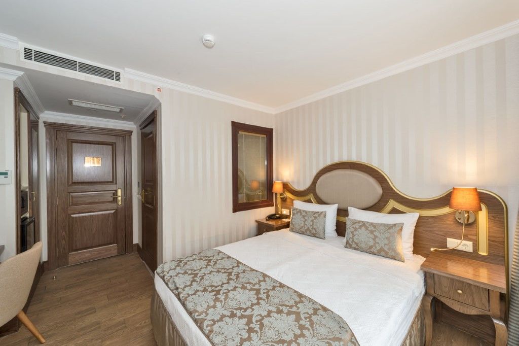The Central Hotel Κωνσταντινούπολη Εξωτερικό φωτογραφία